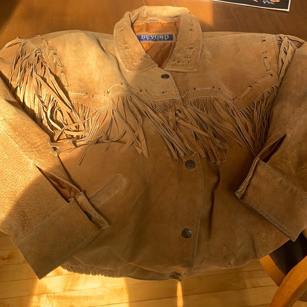 Vintage suede jacket with fringe